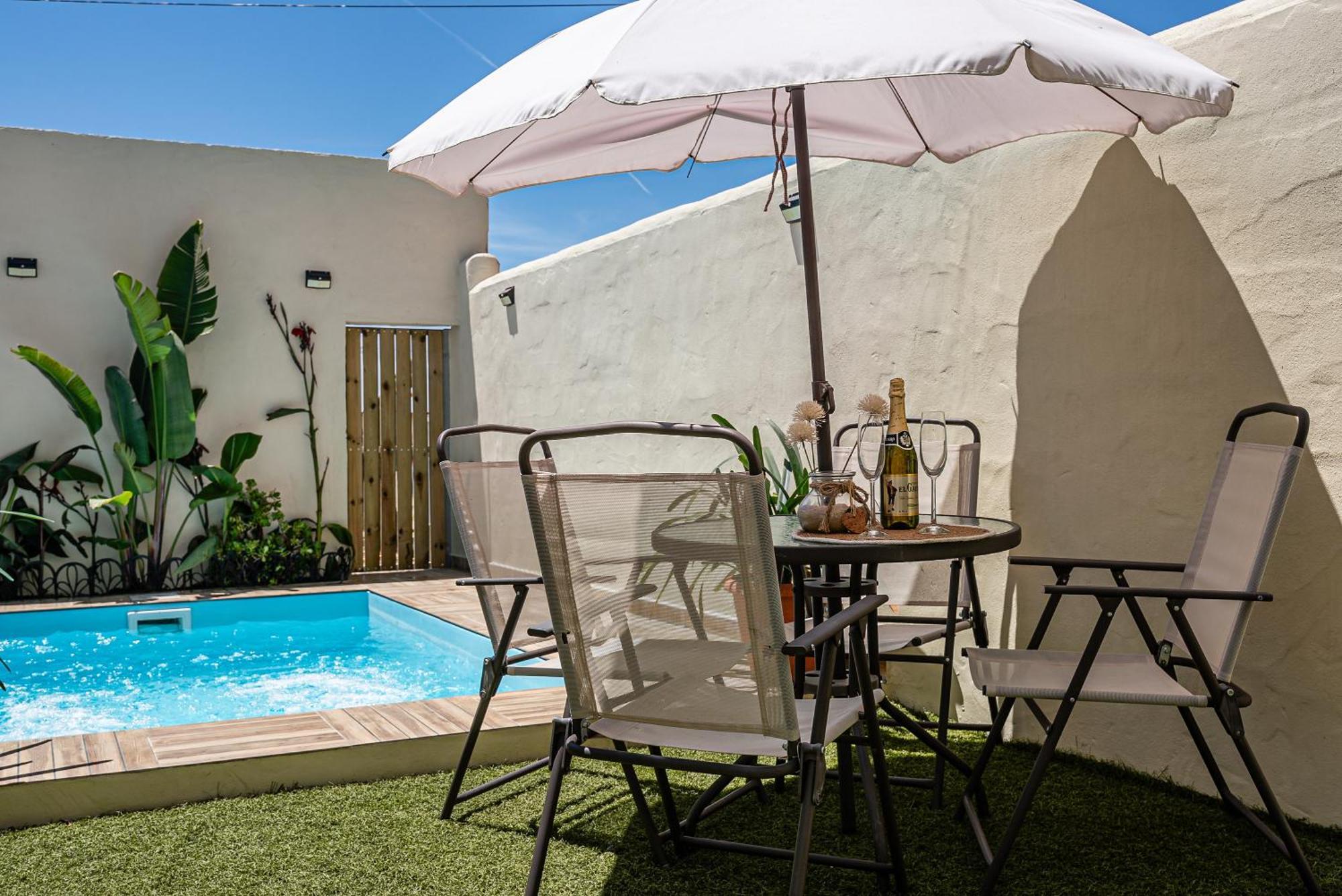 הוילה קוניל דה לה פרונטרה Casa Dorca, 2 מראה חיצוני תמונה